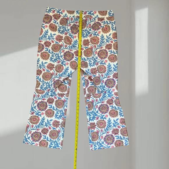 J.Crew Pants – Floral Printed Cotton Trousers (14) - Picture 5 of 7